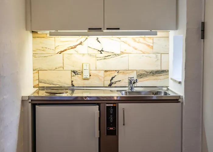 מלון Centrum 24-7